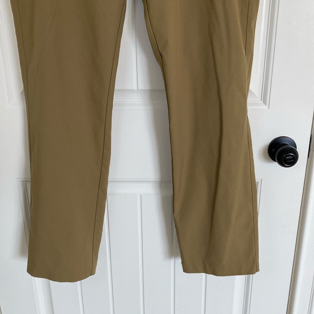 Puma Men's Pants Size 38x32 Tan Golf Flat Front Chino Stretch Trouser Outdoors - Picture 4 of 10